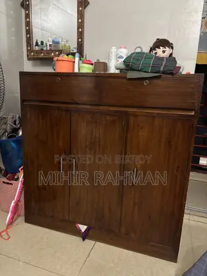 Used Wardrobe