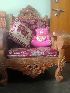 2 + 2 + 1 Designed Shegun Wood Sofa