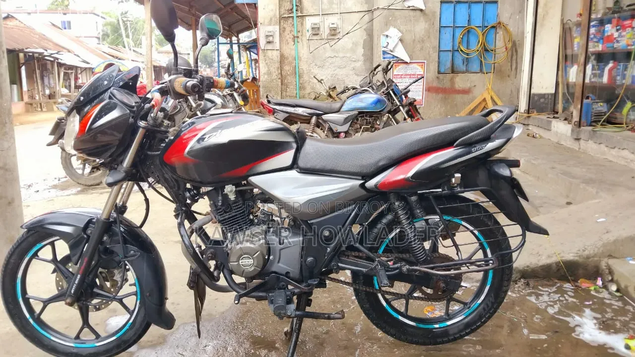 Bajaj Discover 110 2021 Black