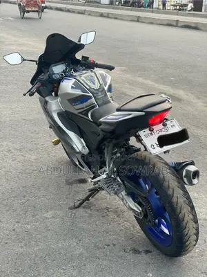 Yamaha YZF-R 2021 Silver