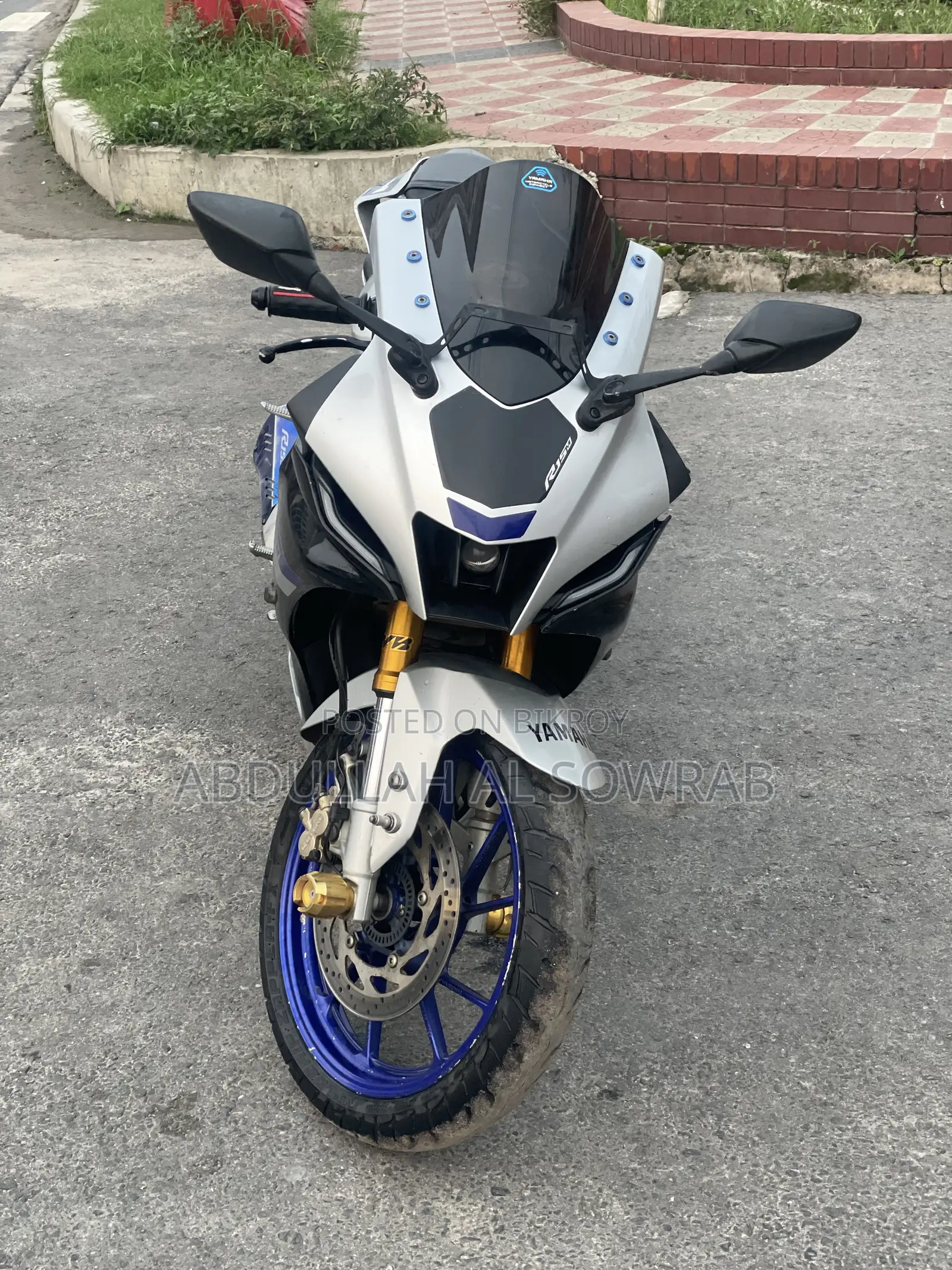 Yamaha YZF-R 2021 Silver
