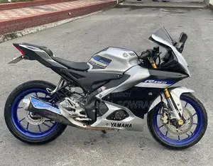 Yamaha YZF-R 2021 Silver