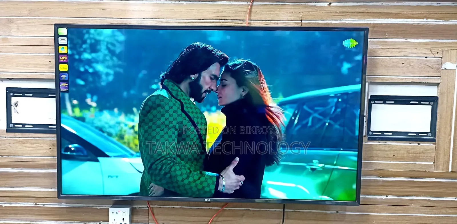 L 55" Inch HDR Voice Control Korean LED TV