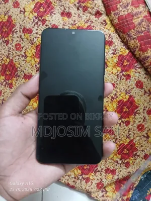 Vivo Y1s 32 GB