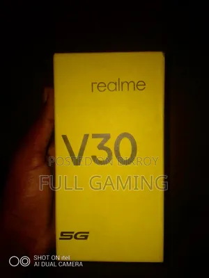 Realme V30 128 GB Gold
