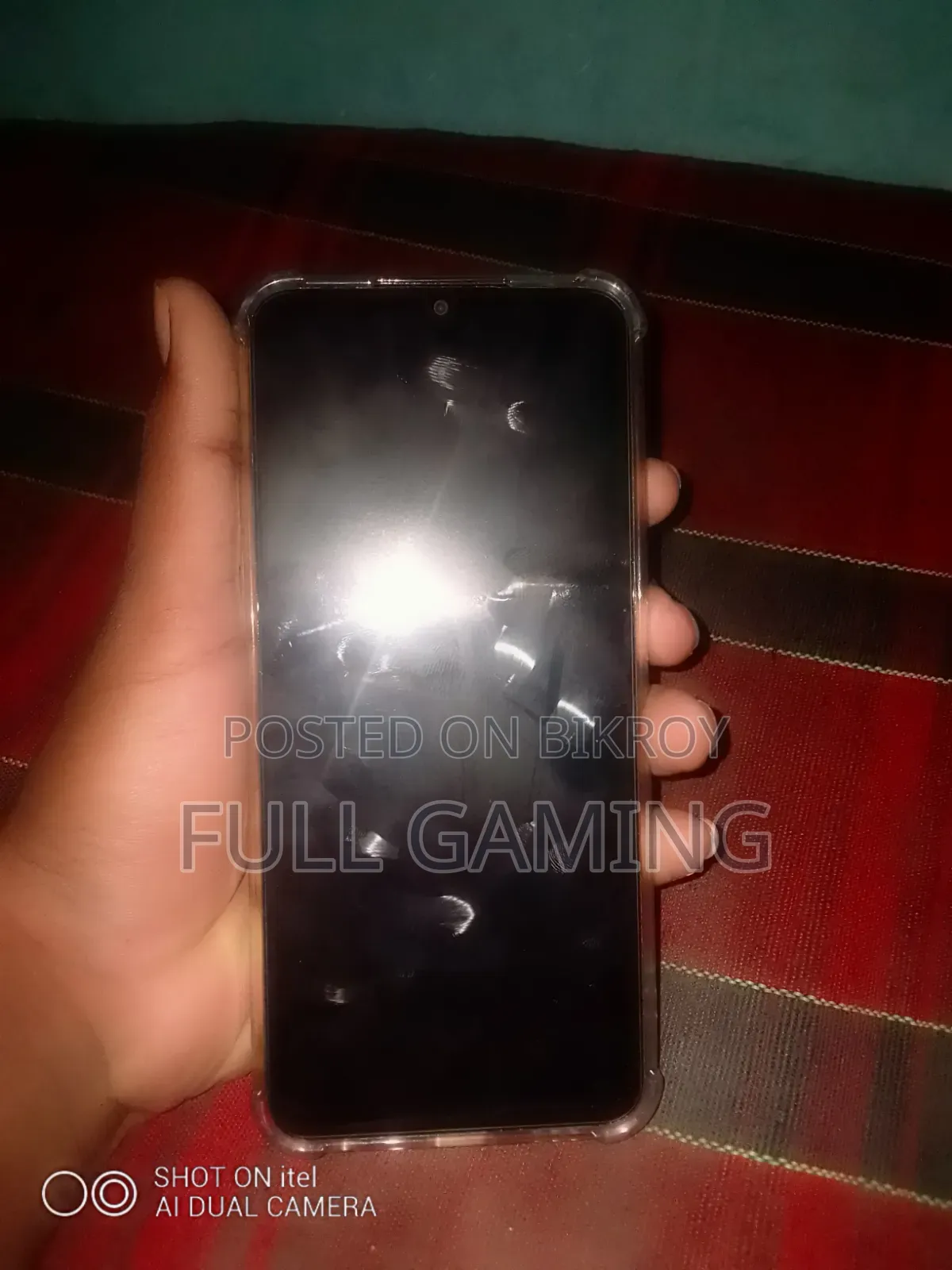 Realme V30 128 GB Gold