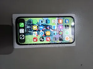 Apple iPhone 13 128 GB