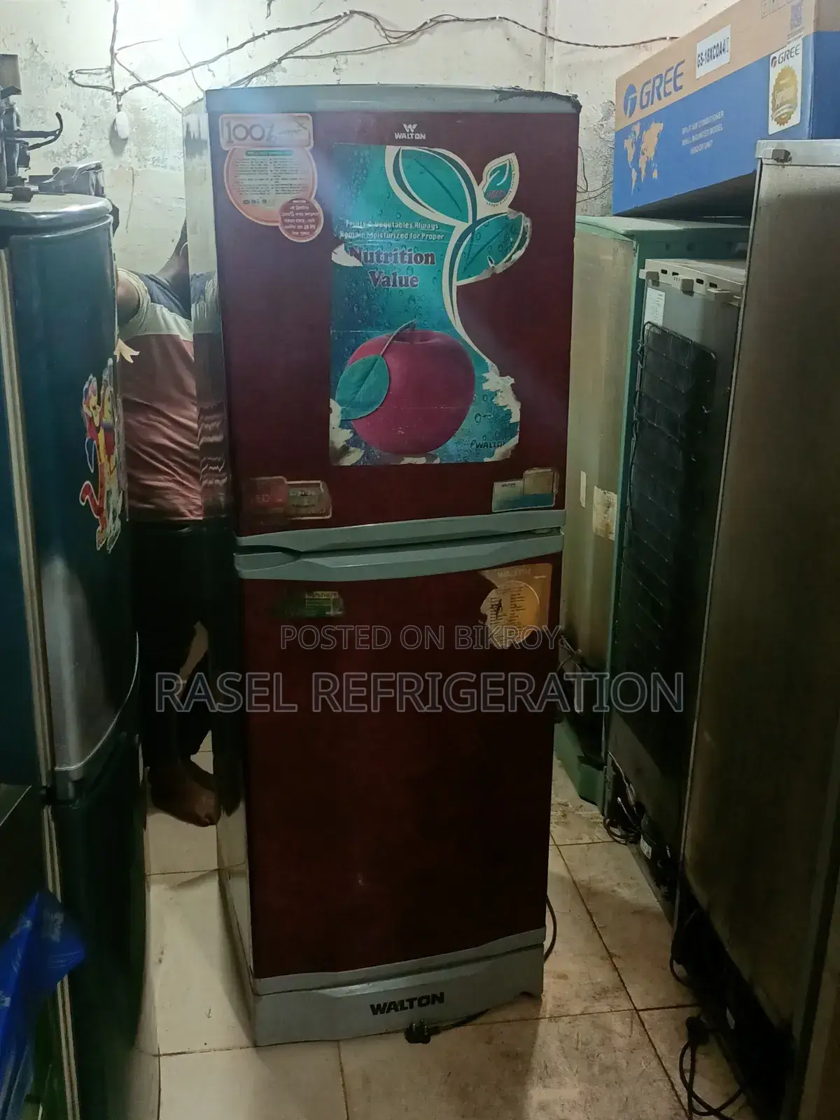 341 লিটার রানিং ওয়ালটোন ফিরিজ বিক্রি করা হবে।