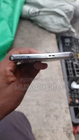 Infinix Hot 50 Pro+ 4G 256 GB Silver