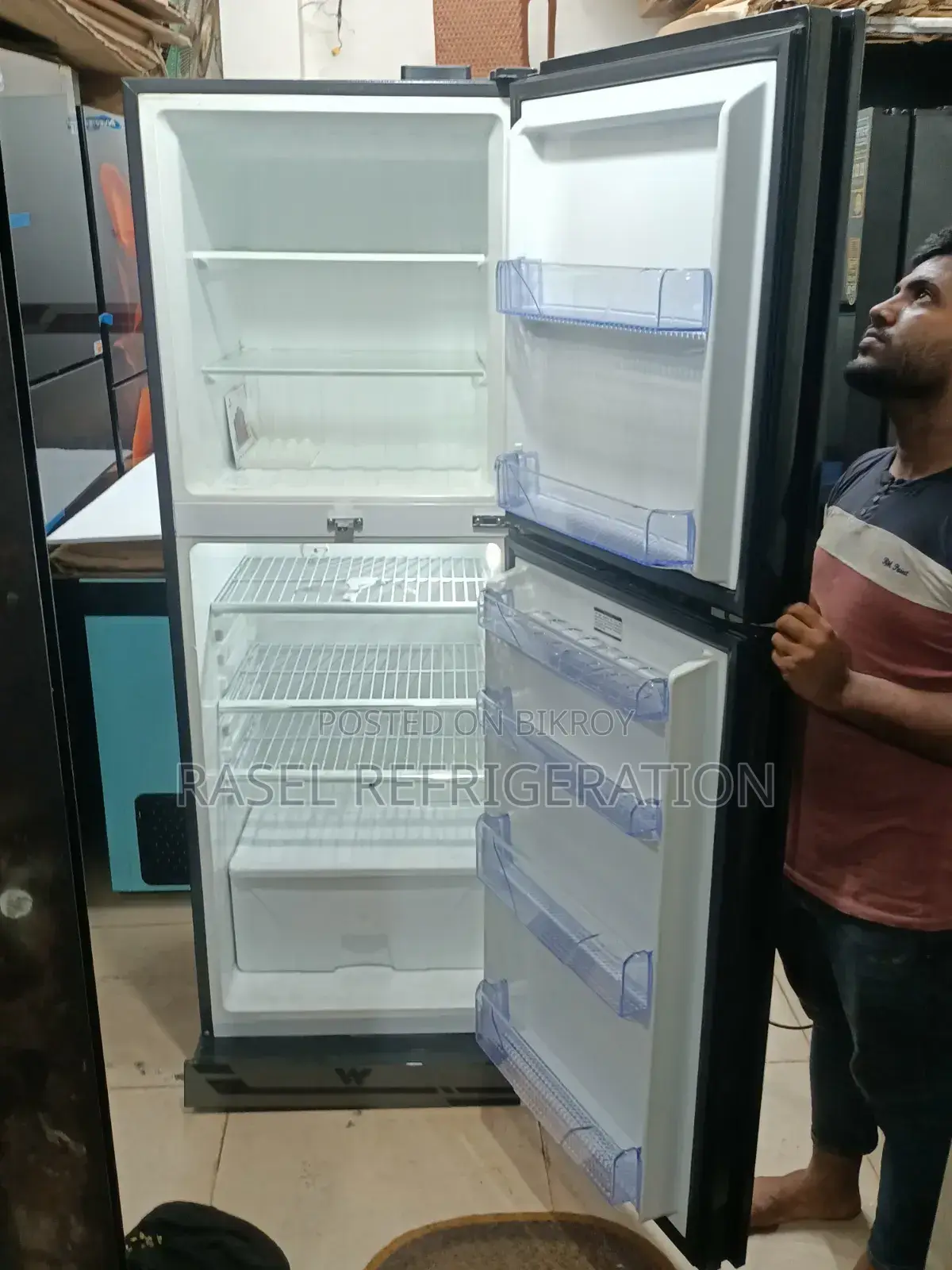 Walton fridge model WCF-3F5-GDEH-DD at 45% discount in special offer.
