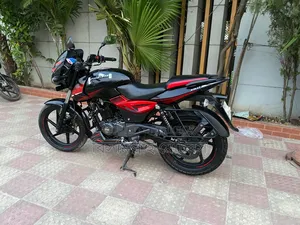 New Bajaj Pulsar 150 2021 Black