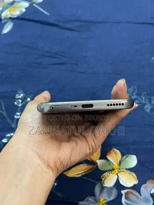 Tecno Pova Curve 2 256 GB Silver