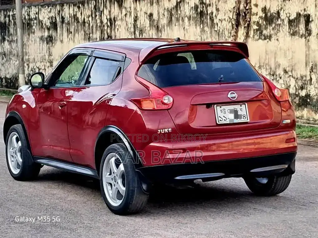 Nissan Juke 2012 Red