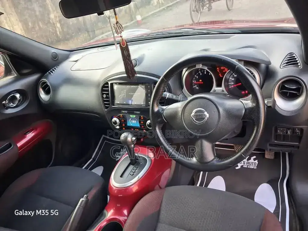 Nissan Juke 2012 Red