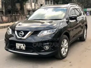 Nissan X-Trail 2.0 Petrol FWD 2015 Black