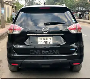 Nissan X-Trail 2.0 Petrol FWD 2015 Black
