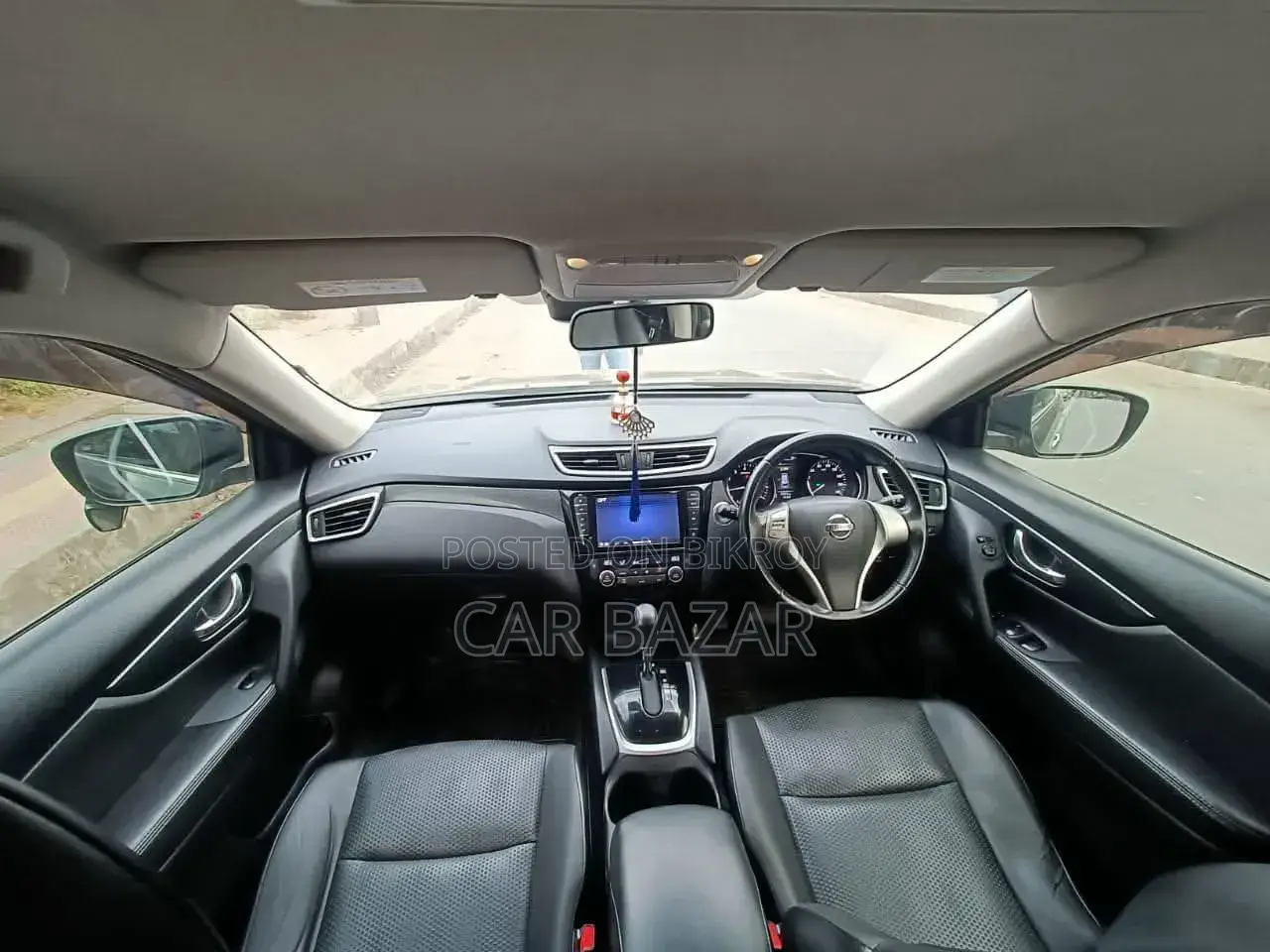 Nissan X-Trail 2.0 Petrol FWD 2015 Black