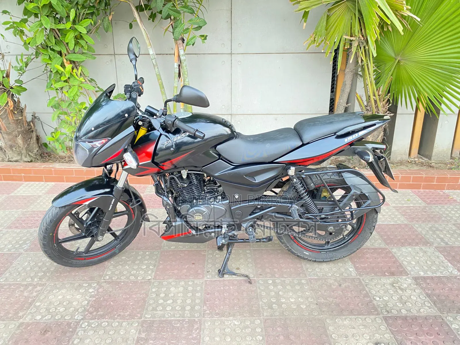 Bajaj Pulsar 150 2019 Black
