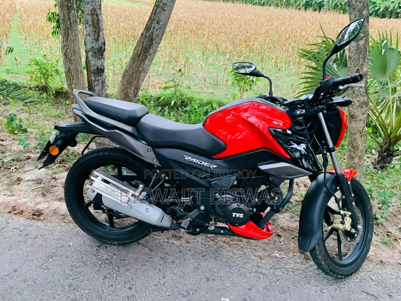 TVS Raider 125 2022 Red