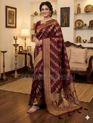Japani Silk Sharee With Blouse Piece