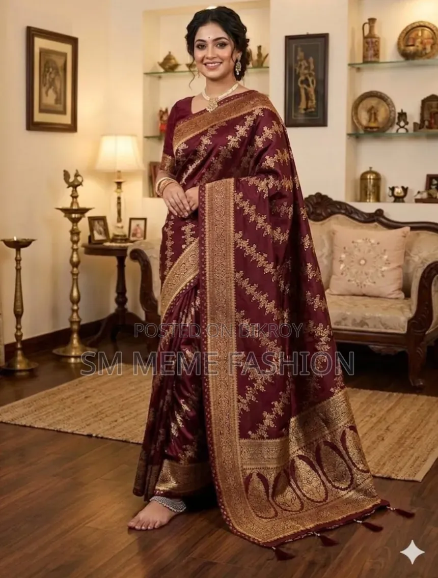 Japani Silk Sharee With Blouse Piece