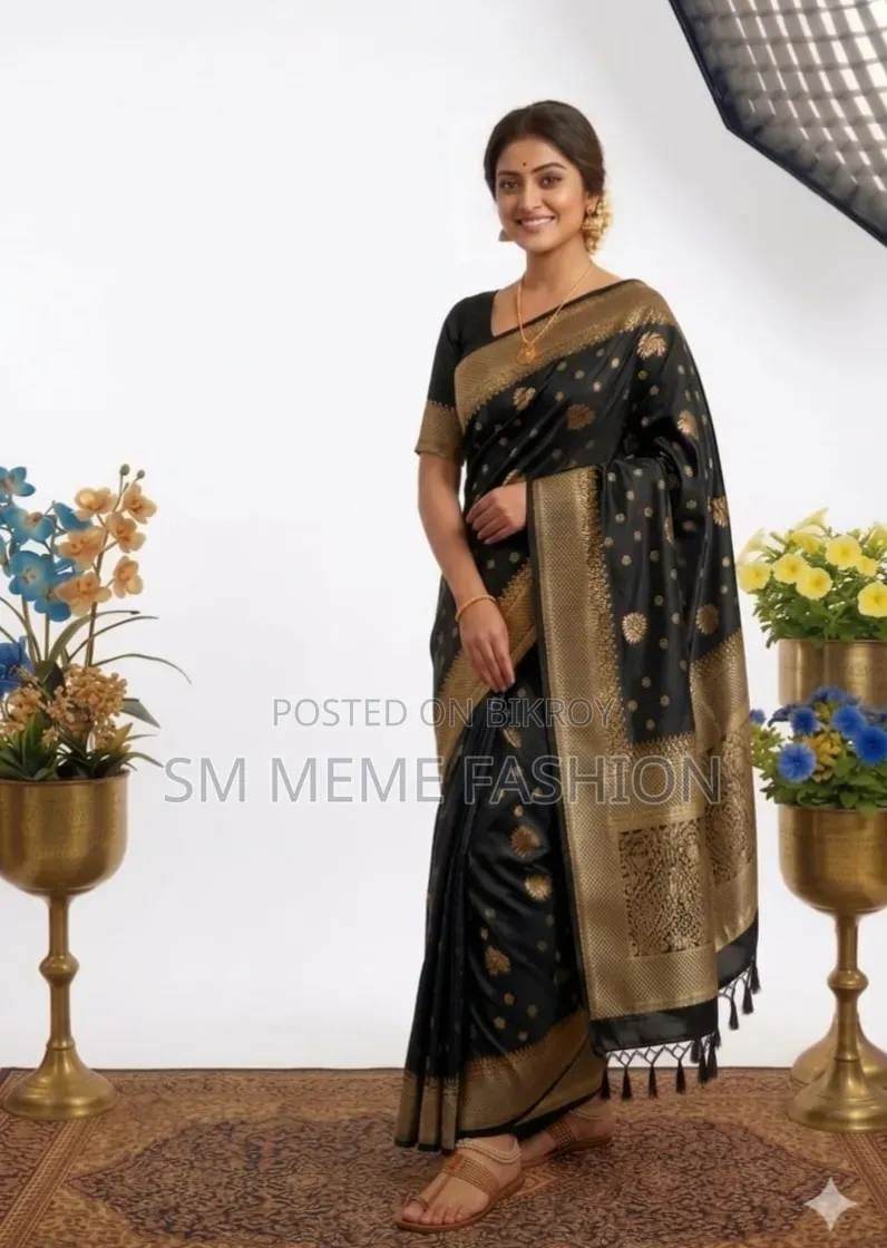 Japani Silk Sharee With Blouse Piece