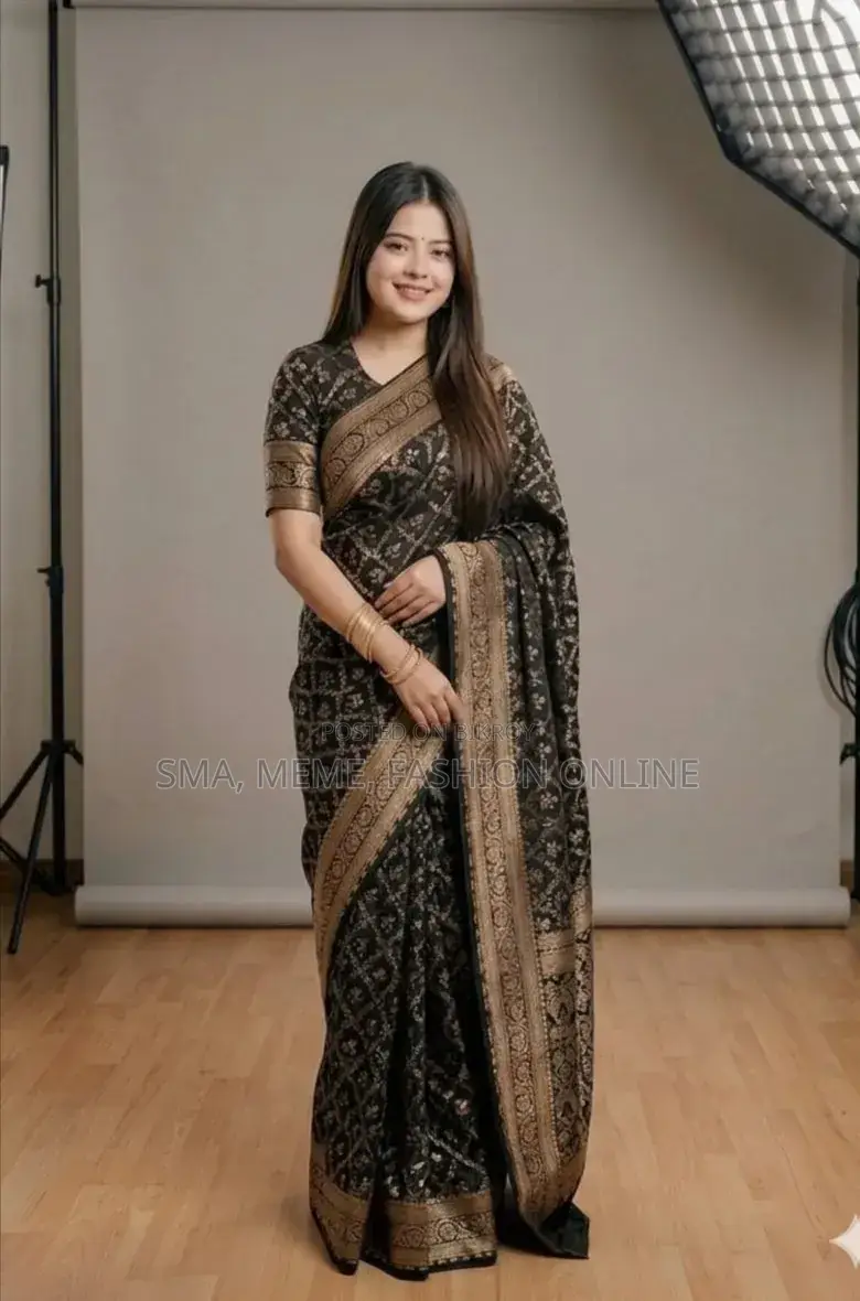 Japani Silk Sharee With Blouse Piece