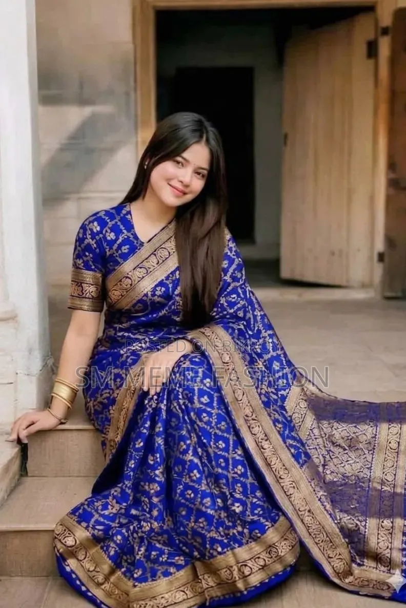 Japani Silk Sharee With Blouse Piece