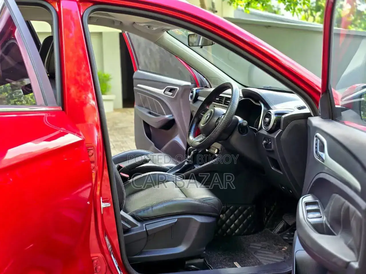 MG ZS 2019 Red