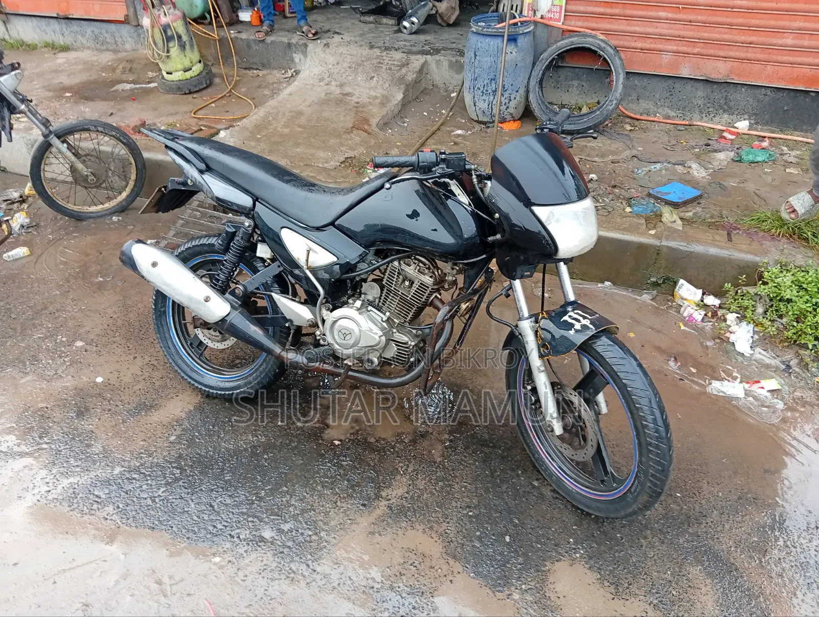 Walton Fusion 125 EX 2021 Black