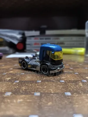 Hot-Wheels