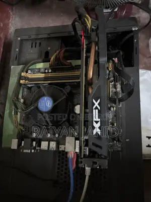 Desktop Computer Asus 8GB Intel Core i7 HDD+SSD 256GB