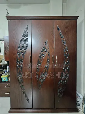 3 Doors Almirah for Urgent Sell