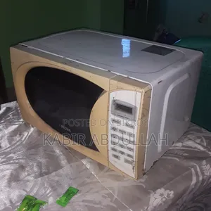 Microwave Oven