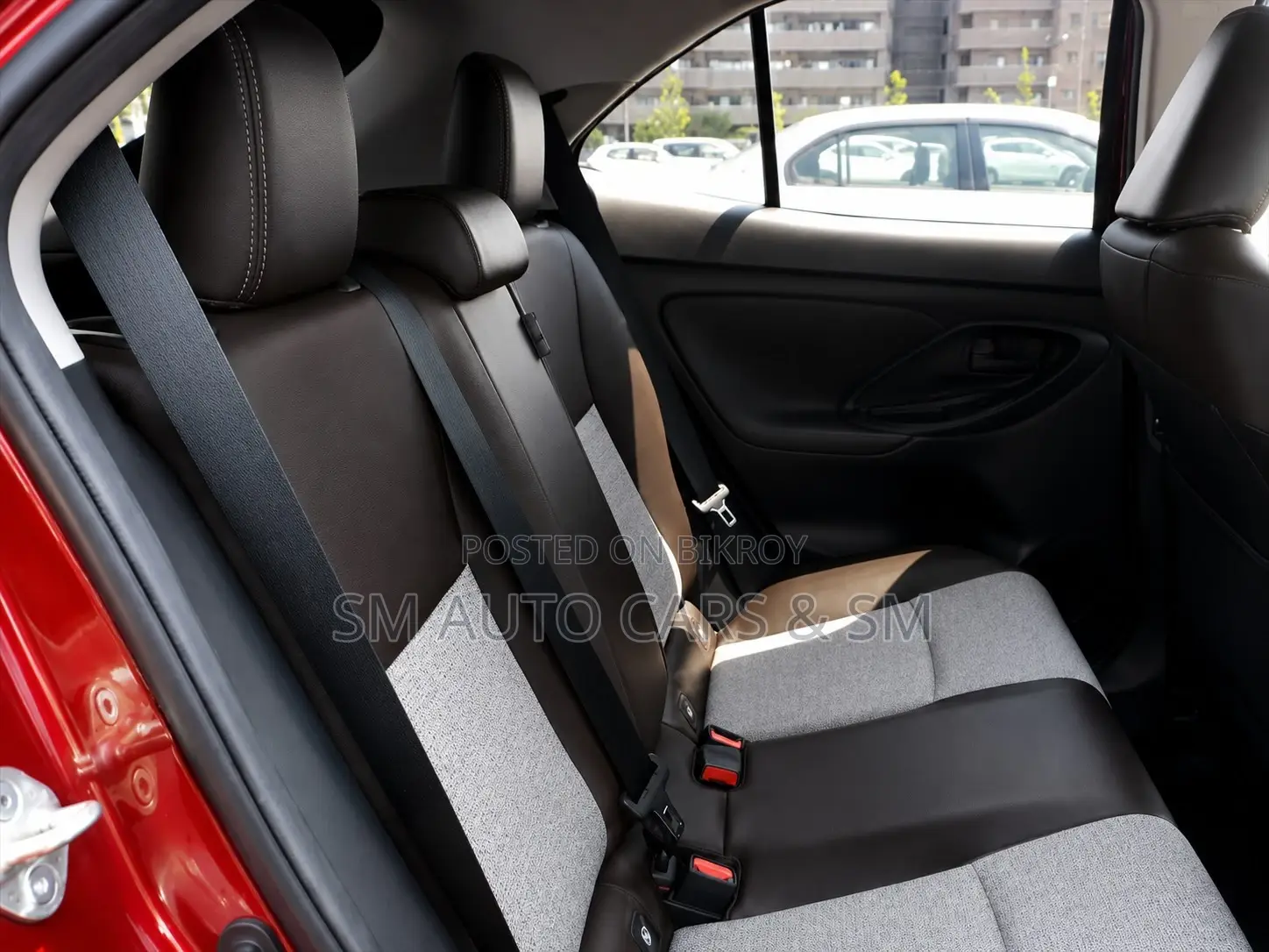 Toyota Yaris Cross 1.5 Hybrid FWD 2021 Red