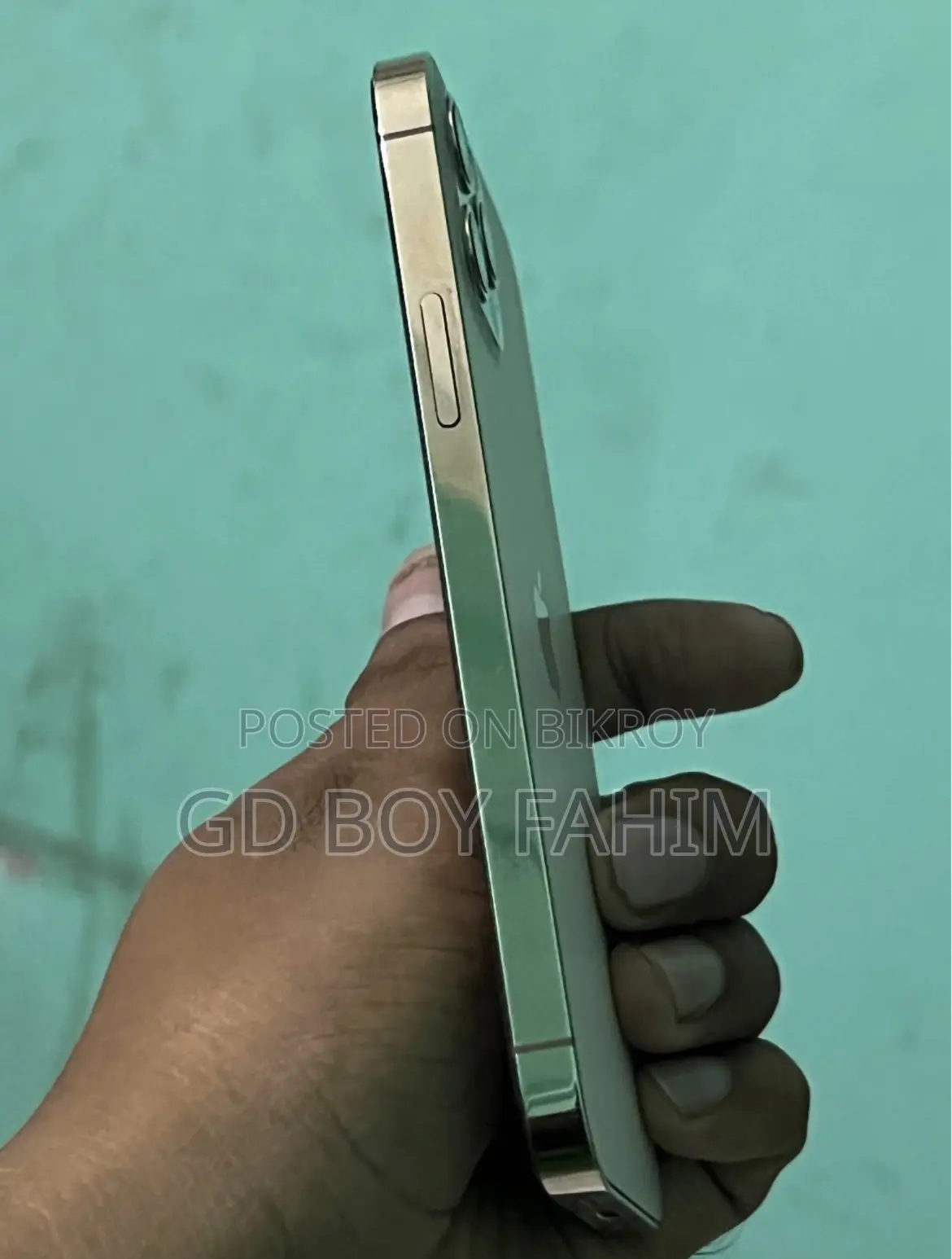 New Apple iPhone 12 Pro 256 GB Gold