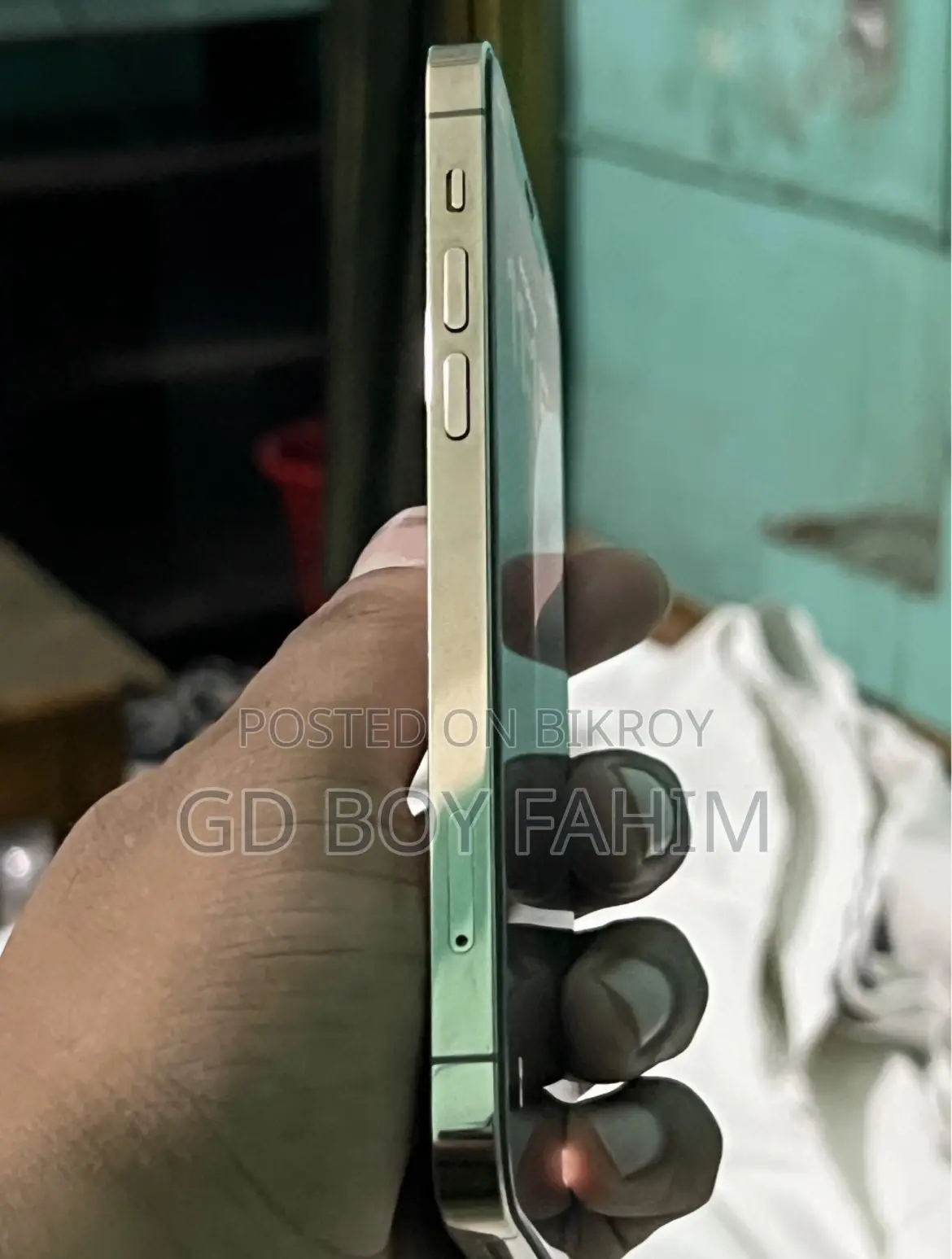 New Apple iPhone 12 Pro 256 GB Gold