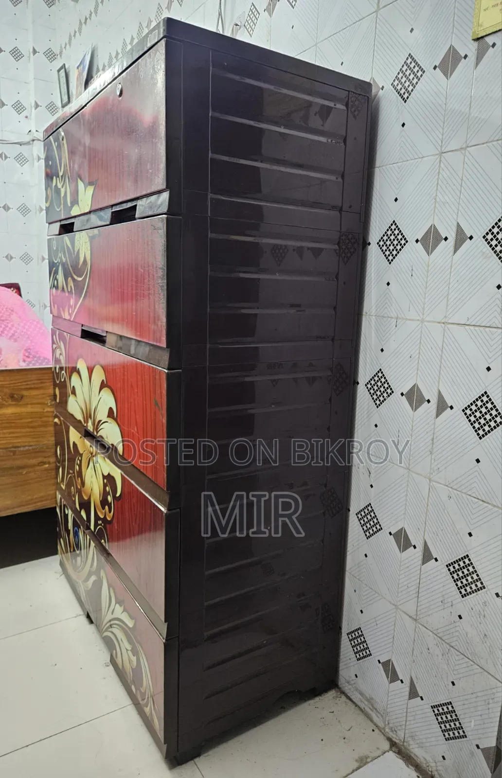 Original Aci Premio 5-Drawer Plastic Wardrobe for Sale