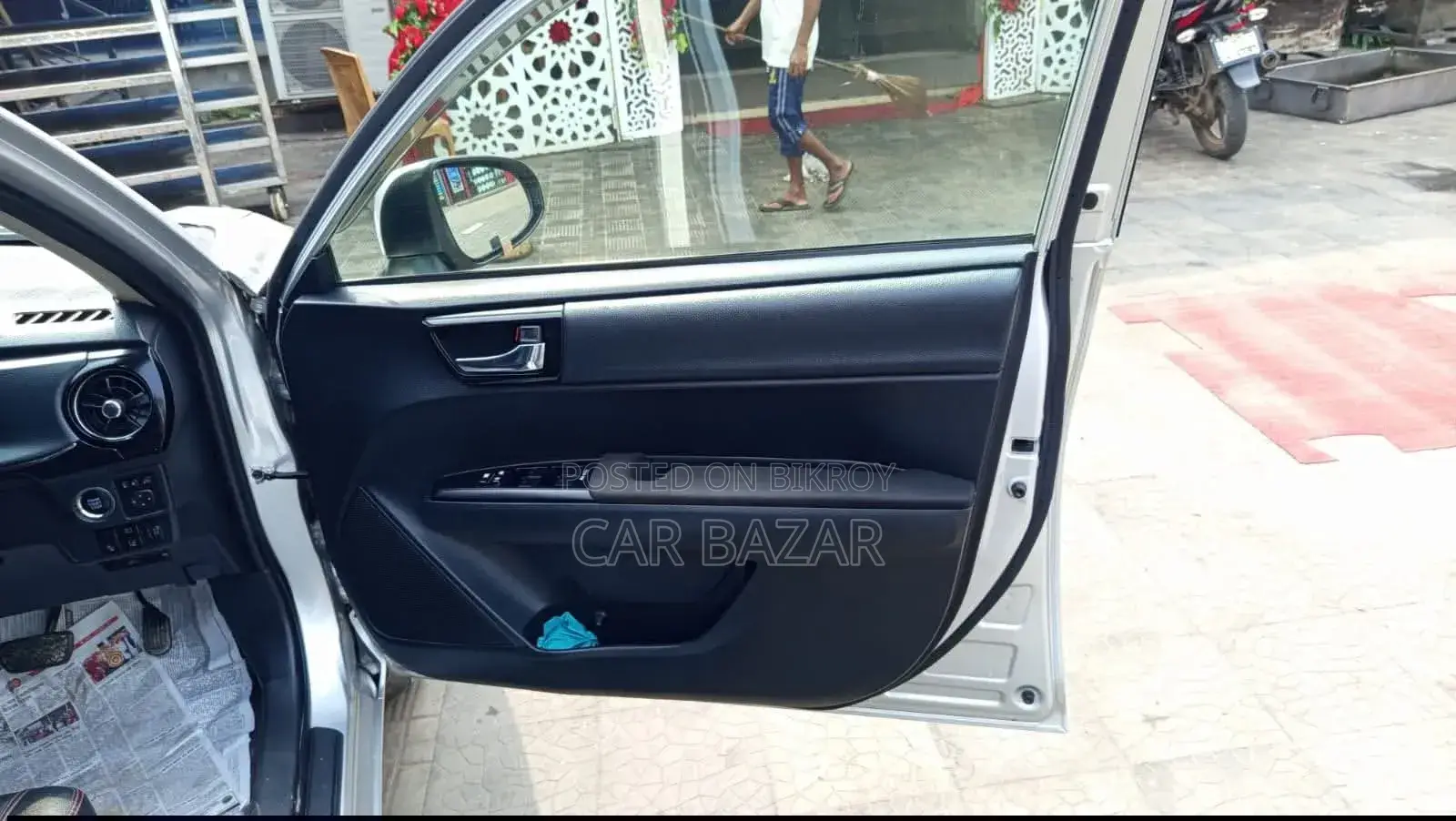 Toyota Axio 1.5 G 2WD 2018 Silver