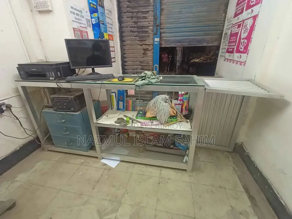 Aluminum Counter Table