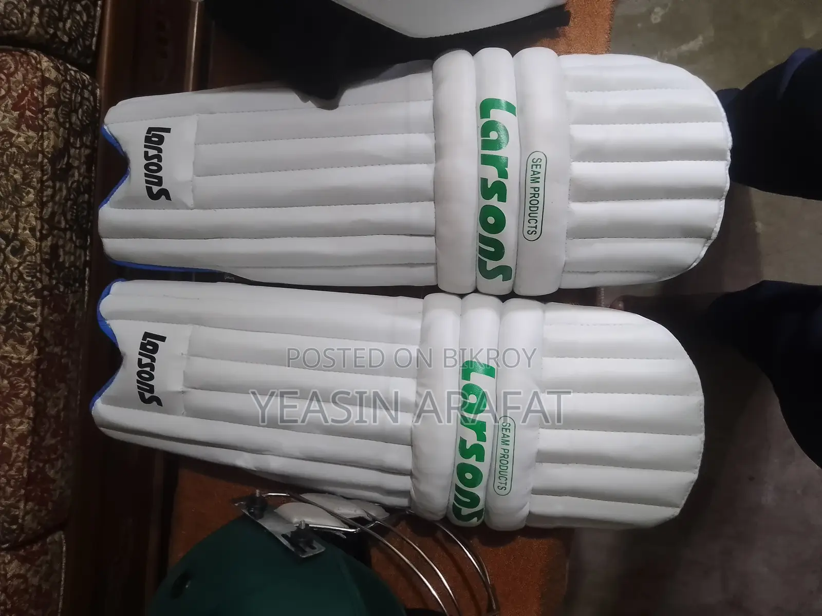 New Cricket Set