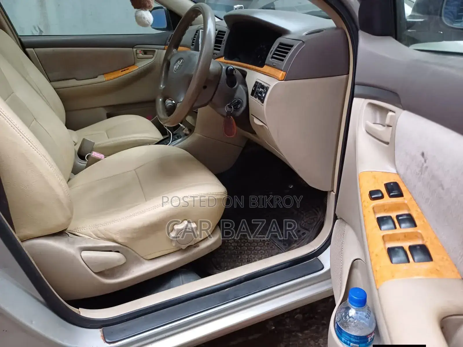Toyota Corolla Sedan 2004 Beige