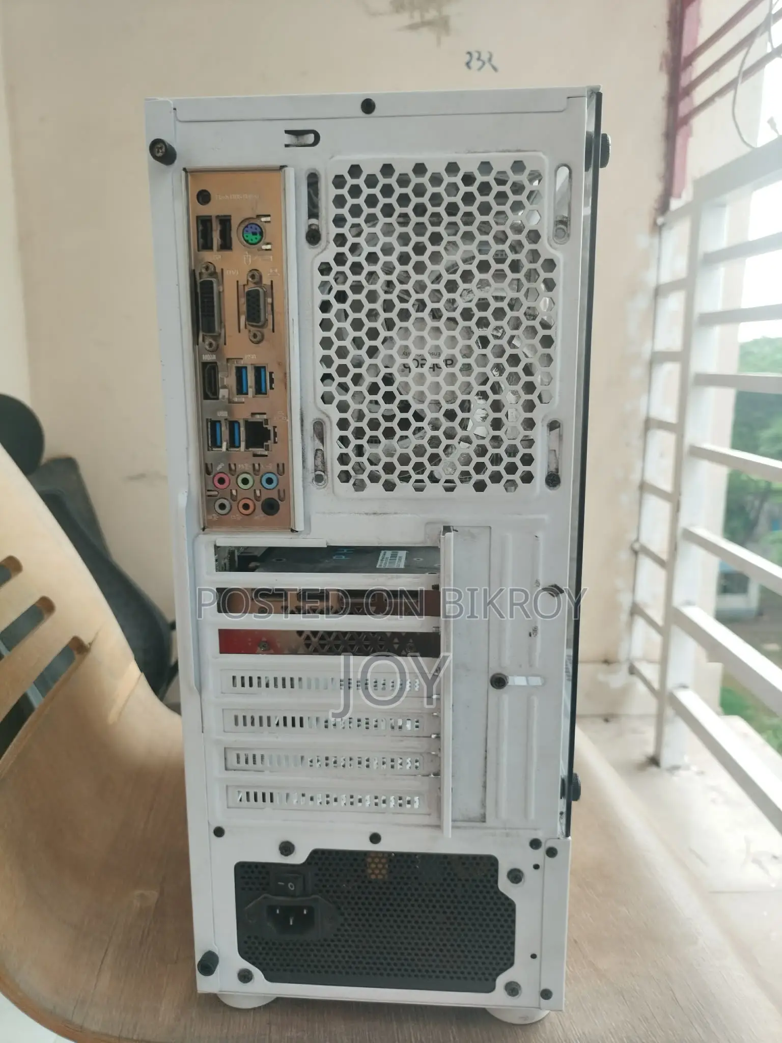Desktop Computer Gigabyte GC-NB1590 1.5GB AMD Ryzen 5 SSD 16 GB