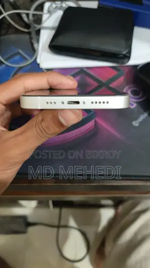 Apple iPhone 13 128 GB White