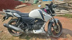TVS Apache RTR 160 2V 2016 সবুজ
