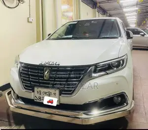 Toyota Premio 1.5 FWD 2018 Off White
