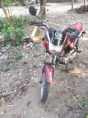Bajaj CT 100 2011 Red
