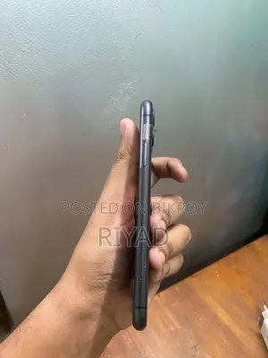 Apple iPhone 11 128 GB Black