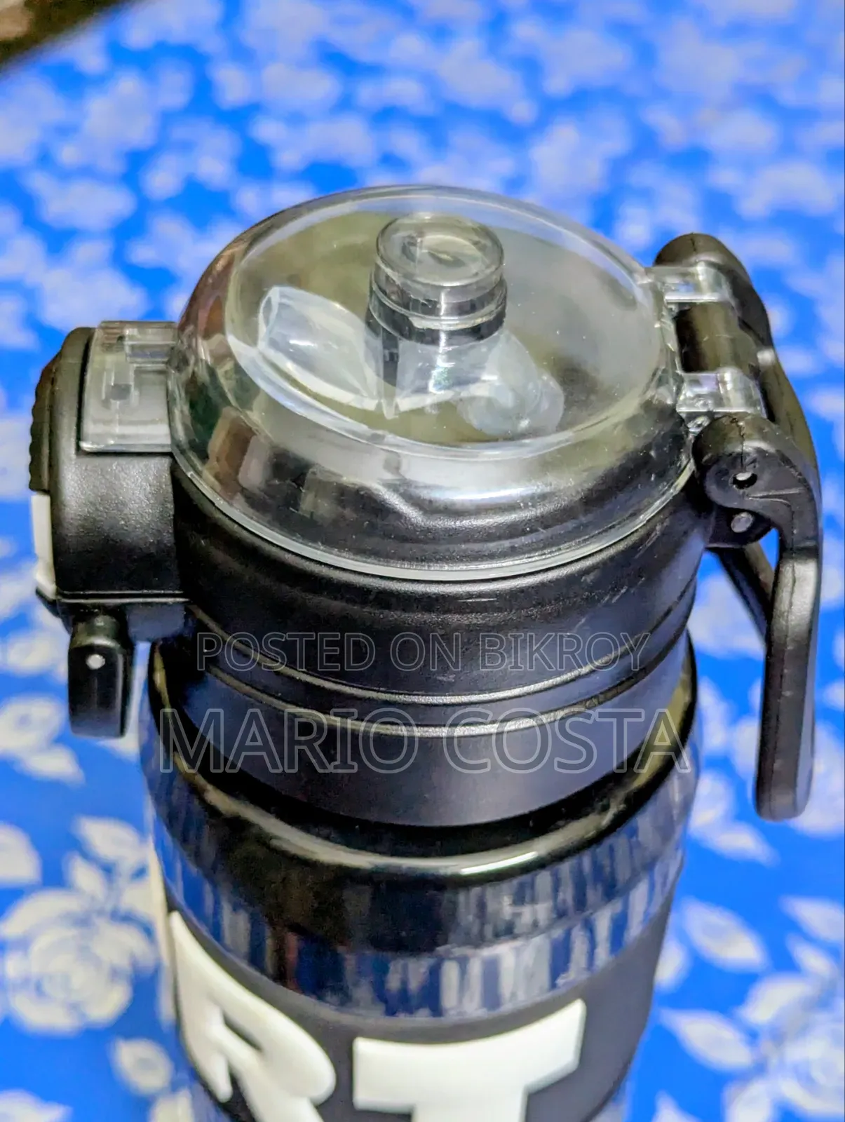 ব্র্যান্ড নিউ স্পোর্টস পানির বোতল (অব্যবহৃত)