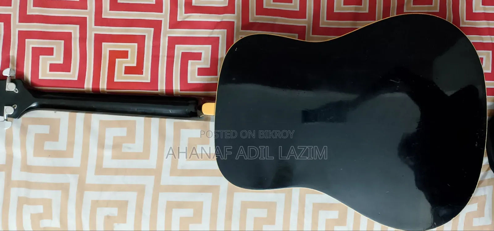 Acoustic Guitar